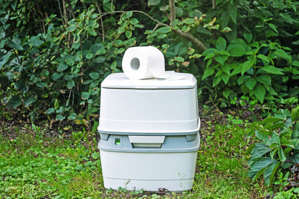 Best Porta potty rental near me  in Auburn, IN